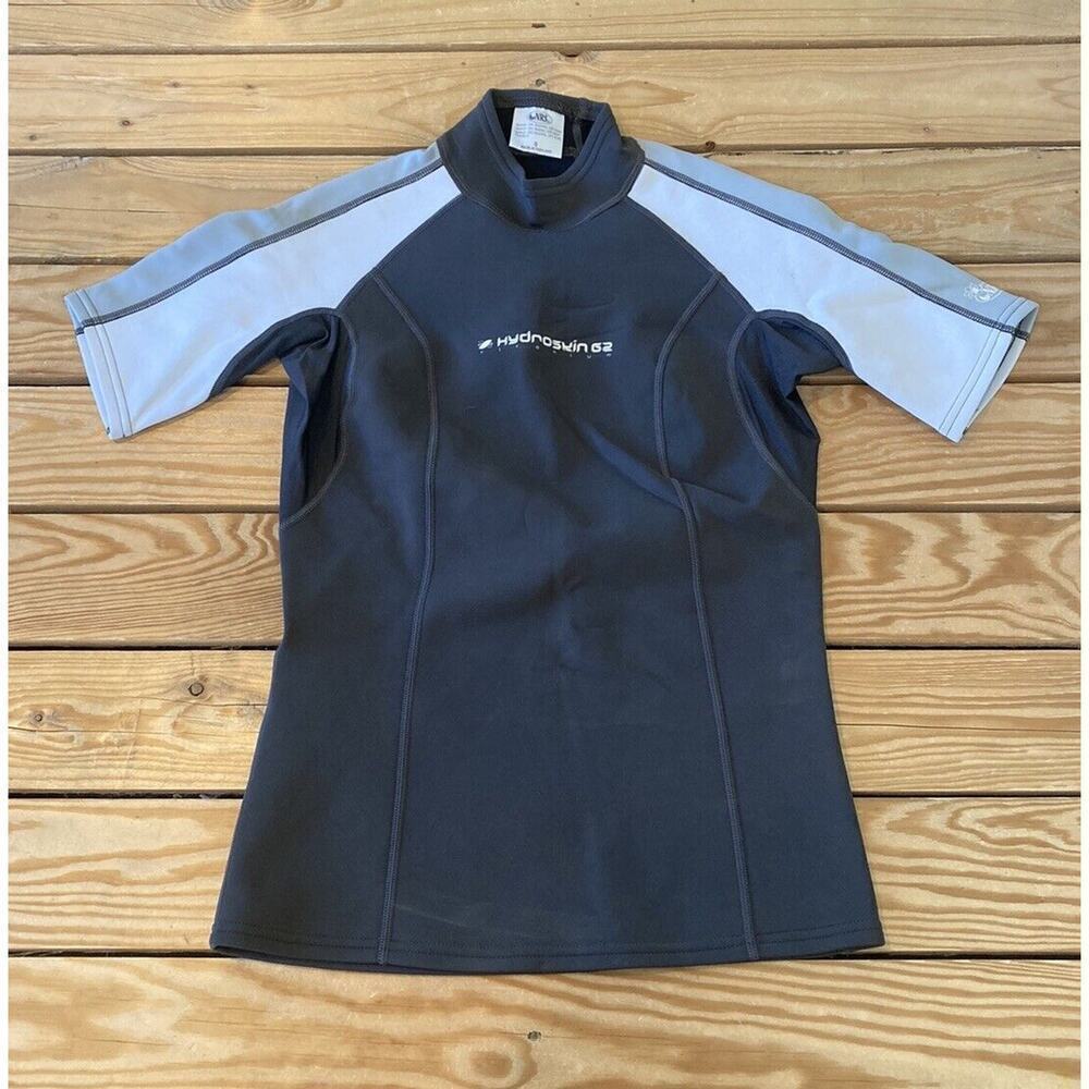 NRS Short Sleeve Wet Suit Top Size Small Women’s Black White